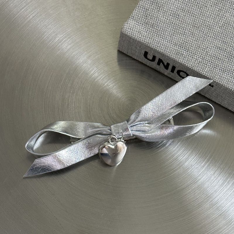 Korean sweet and cool hot girl silver bow hairpin ins niche high-end hairpin love bangs side clip headdress