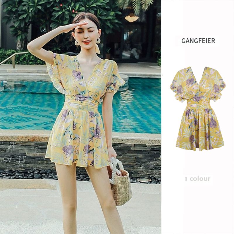 Women's swimsuit 2023 new style covers belly, slimming, conservative hot spring, small breasts gathered, high-end swimsuit, summer pure desire, super fairy