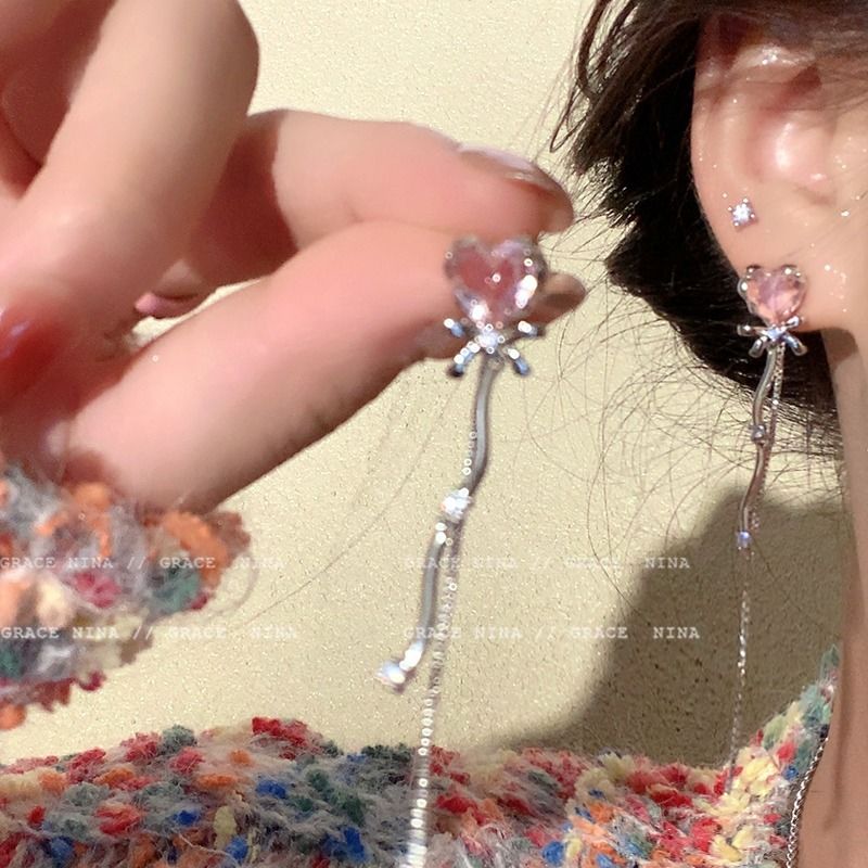 敲有心!長版愛心流蘇耳環2023新款爆款氣質甜美耳針女高級感耳飾