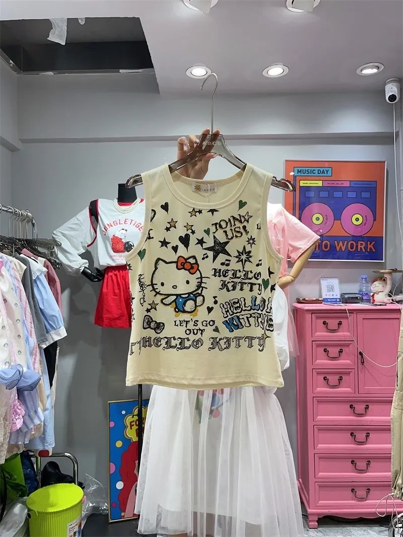 韩版新款减龄圆领卡通凯蒂猫甜妹无袖背心S6705W80