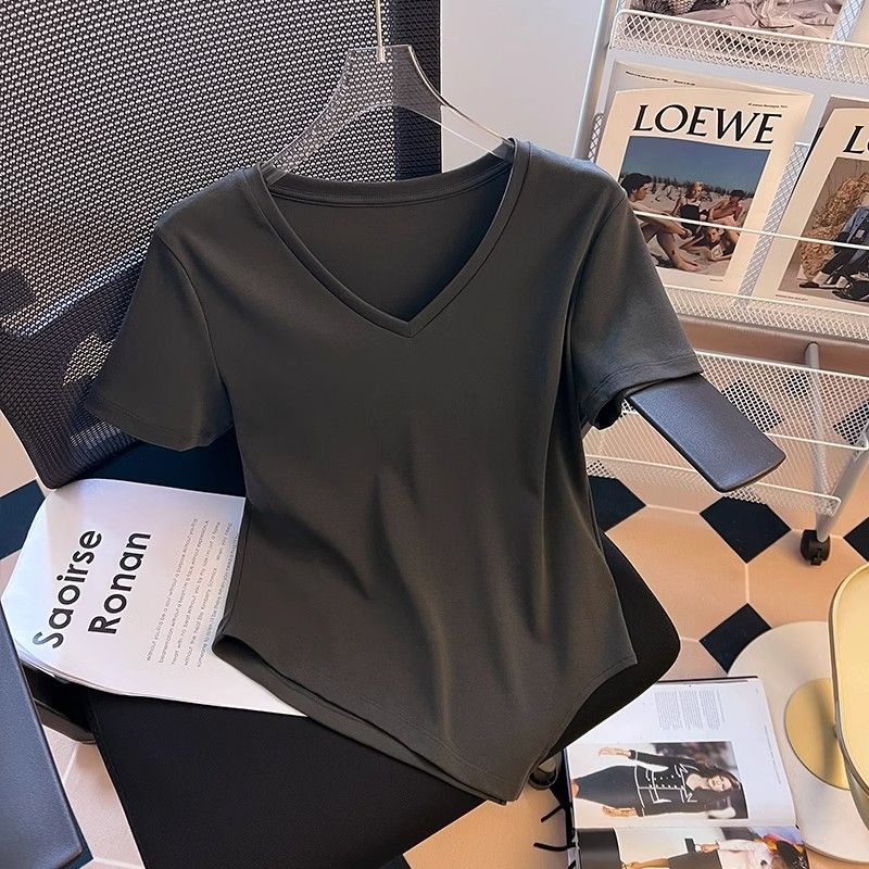 Western-style v-neck slim-fit shoulder short-sleeved summer casual t-shirt for women to wear unique chic irregular short top bevel
