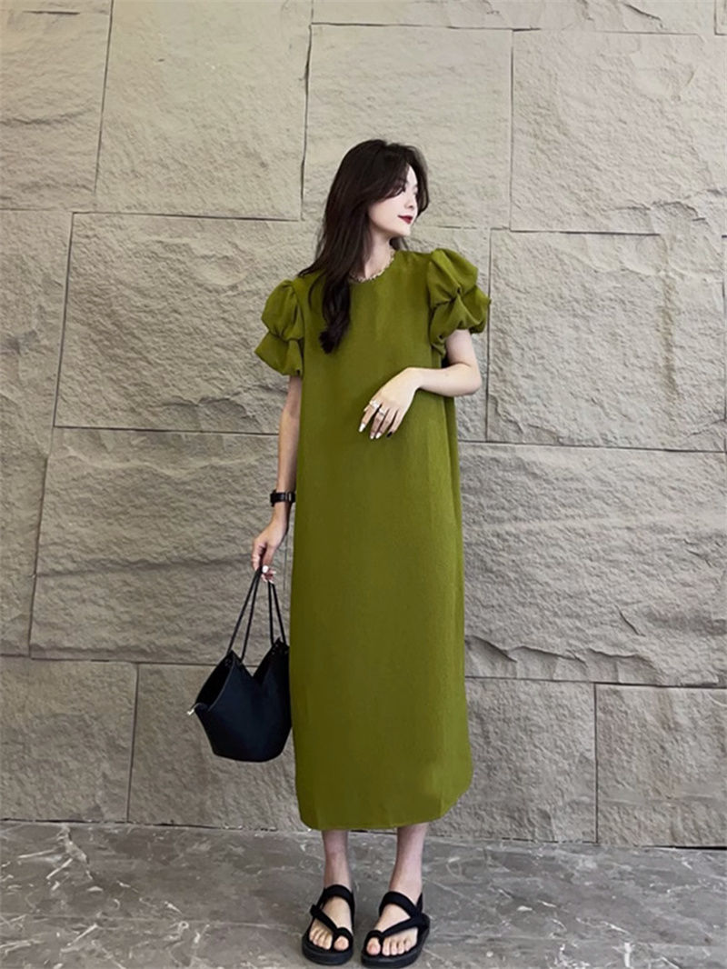 Puff sleeve dress, fat mm, pear-shaped figure, light mature celebrity style, wearing a pendant skirt, chic and unique skirt for women