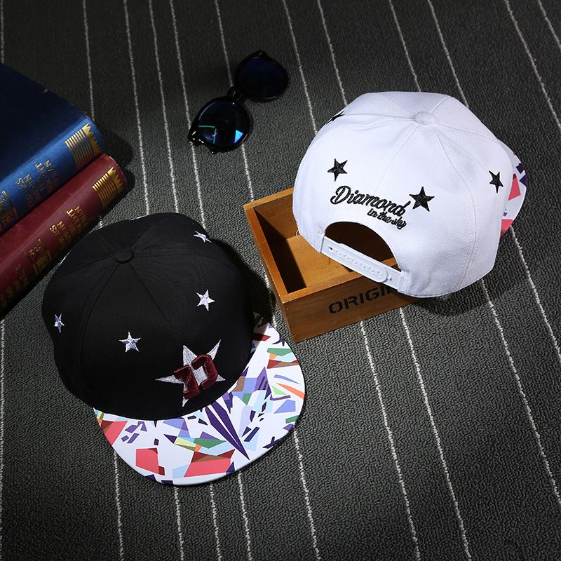 Boné hip hop com aba reta estilo streetwear unissex da moda_voghion.com