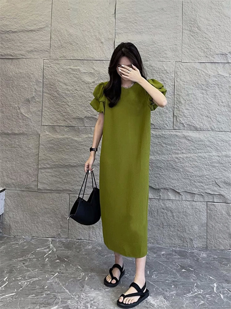 Puff sleeve dress, fat mm, pear-shaped figure, light mature celebrity style, wearing a pendant skirt, chic and unique skirt for women