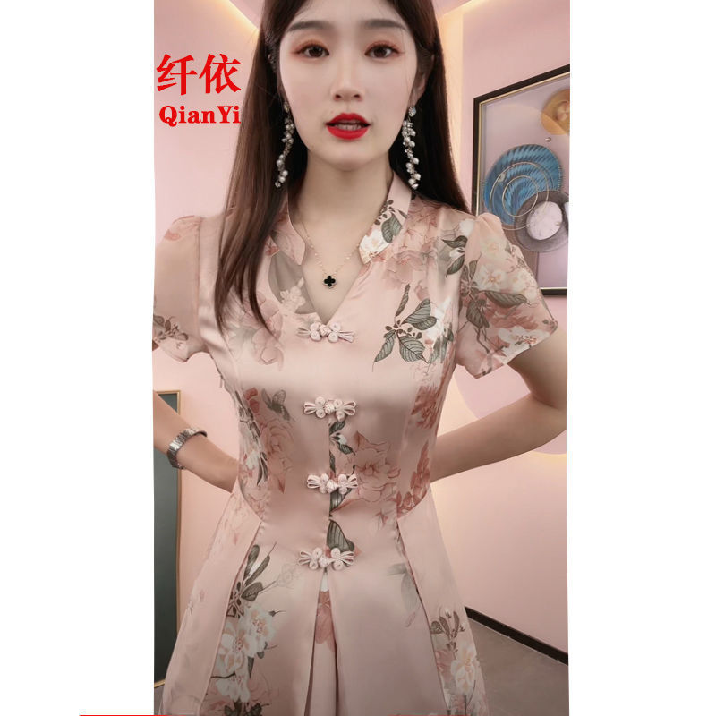 New Chinese style printed cheongsam dress for fat mm, slimming belly covering for women aged 50 to 60 years old, high-end cloud ice silk dress