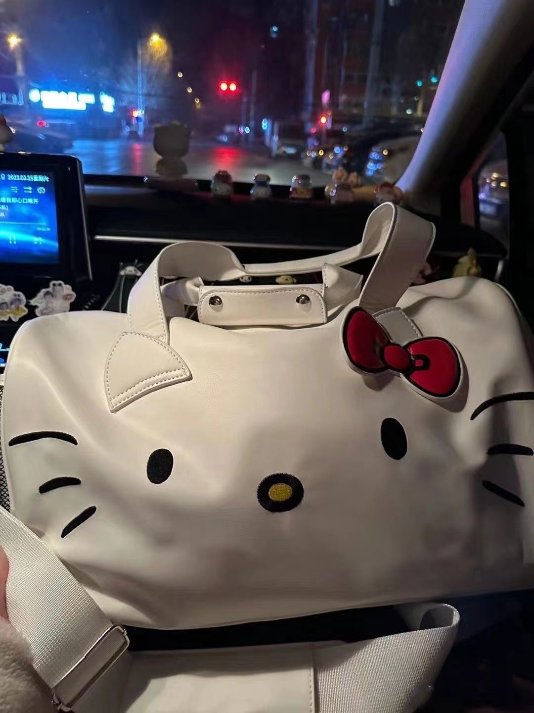 HelloKitty cartoon cute big bag shoulder bow Hello Kitty portable fitness bag crossbody travel bag