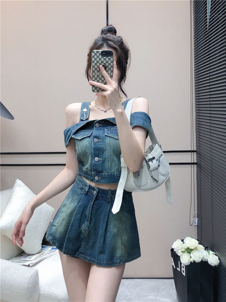 2023 summer new fashion Hong Kong style denim suit female hot girl one-shoulder short top + slim denim skirt pants