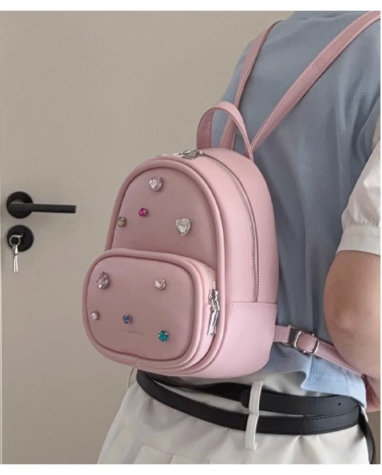 FOUR ONE niche texture backpack, women's stylish single shoulder handbag, high-end travel commuting backpack_voghion.com