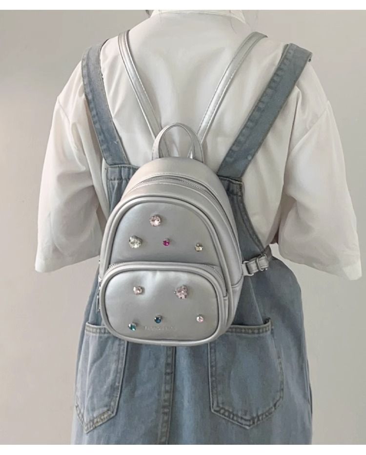 FOUR ONE niche texture backpack, women's stylish single shoulder handbag, high-end travel commuting backpack_voghion.com