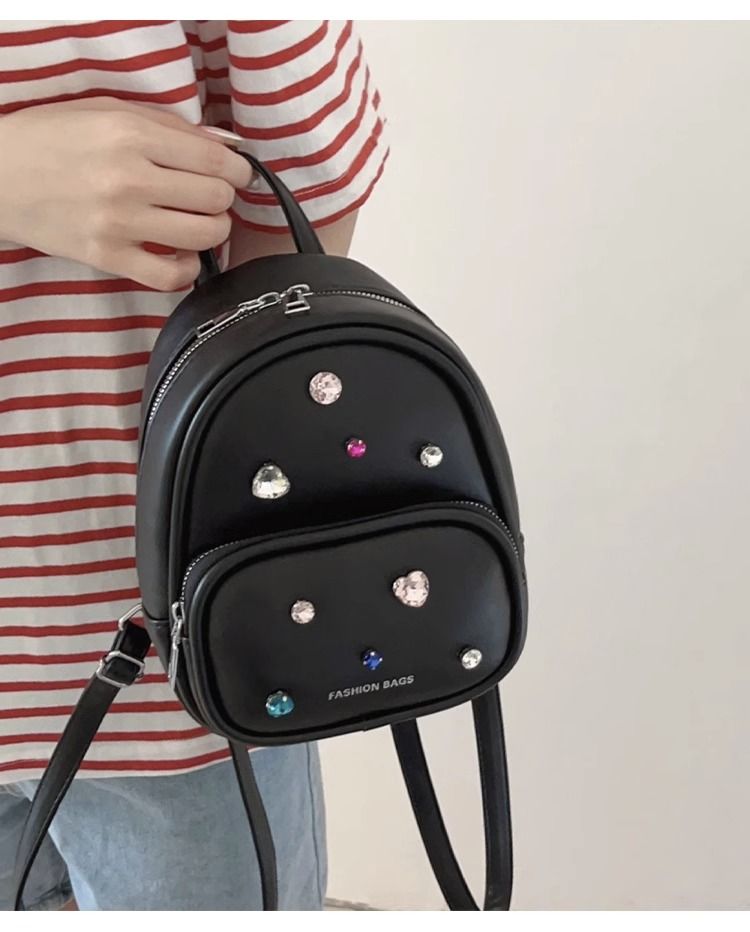 FOUR ONE niche texture backpack, women's stylish single shoulder handbag, high-end travel commuting backpack_voghion.com