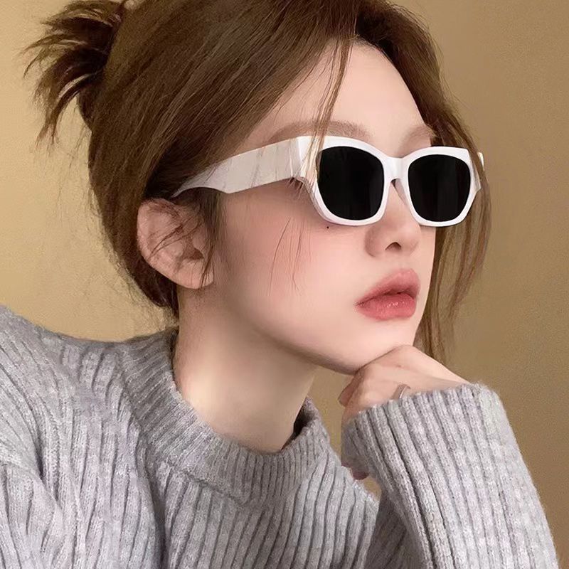 多巴胺小框墨鏡女潮ins美式復古Y2K辣妹眼鏡街拍防曬近視太陽鏡男