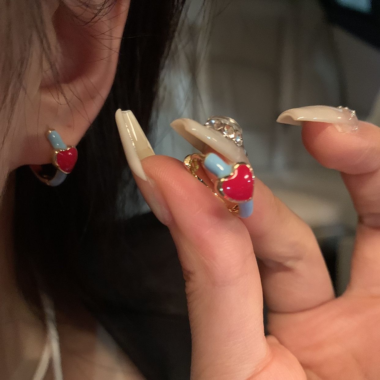 愛心耳環藍色耳圈爆款小巧精緻小眾設計感高級耳釘女2023耳飾女