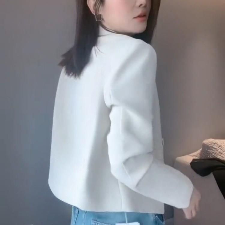 Spring and Autumn New Off-White Blazer Women's Korean Style Design Niche Simple Fashion Versatile Short Suit