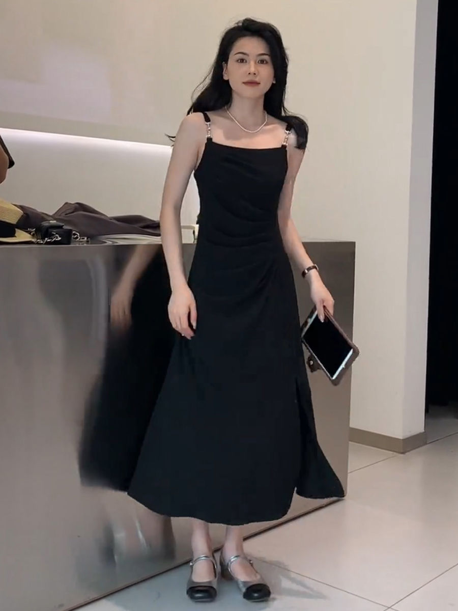 Xiaozi French design sense black A-line skirt long skirt summer new Hepburn style waist strap dress