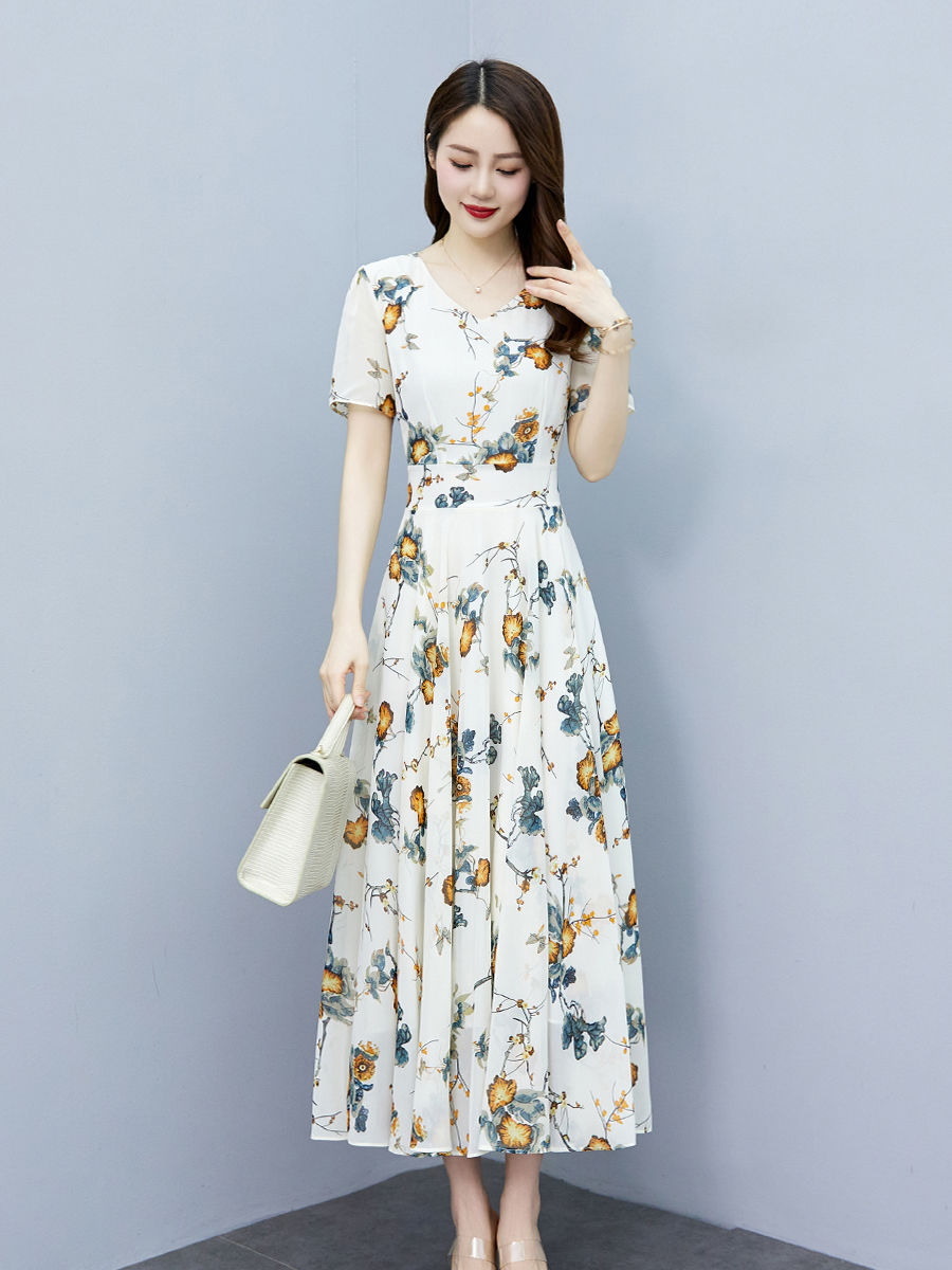 連衣裙女夏2023新款高檔洋氣雪紡印花遮肚顯瘦夏天氣質碎花大擺裙