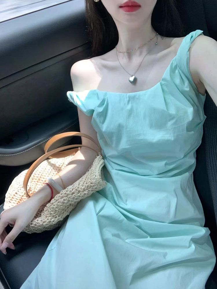 夏季森系吊帶連衣裙仙女夏季超仙裙子寬鬆海邊度假花朵氣質中長裙
