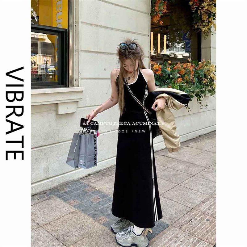 VIBRATE掛脖拼線連衣裙顯瘦小眾設計感高級感無袖女休閒過膝長裙