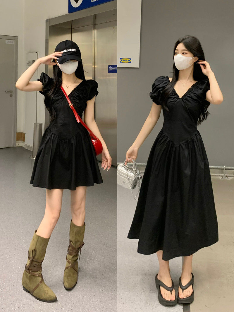 大碼胖MM法式黑色褶皺連衣裙女夏季高級感V領收腰顯瘦甜美公主裙