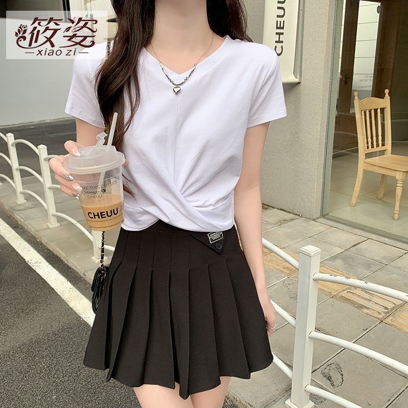 筱姿純棉T恤女短袖2023年新款夏修身正肩短款V領設計感小個子上衣