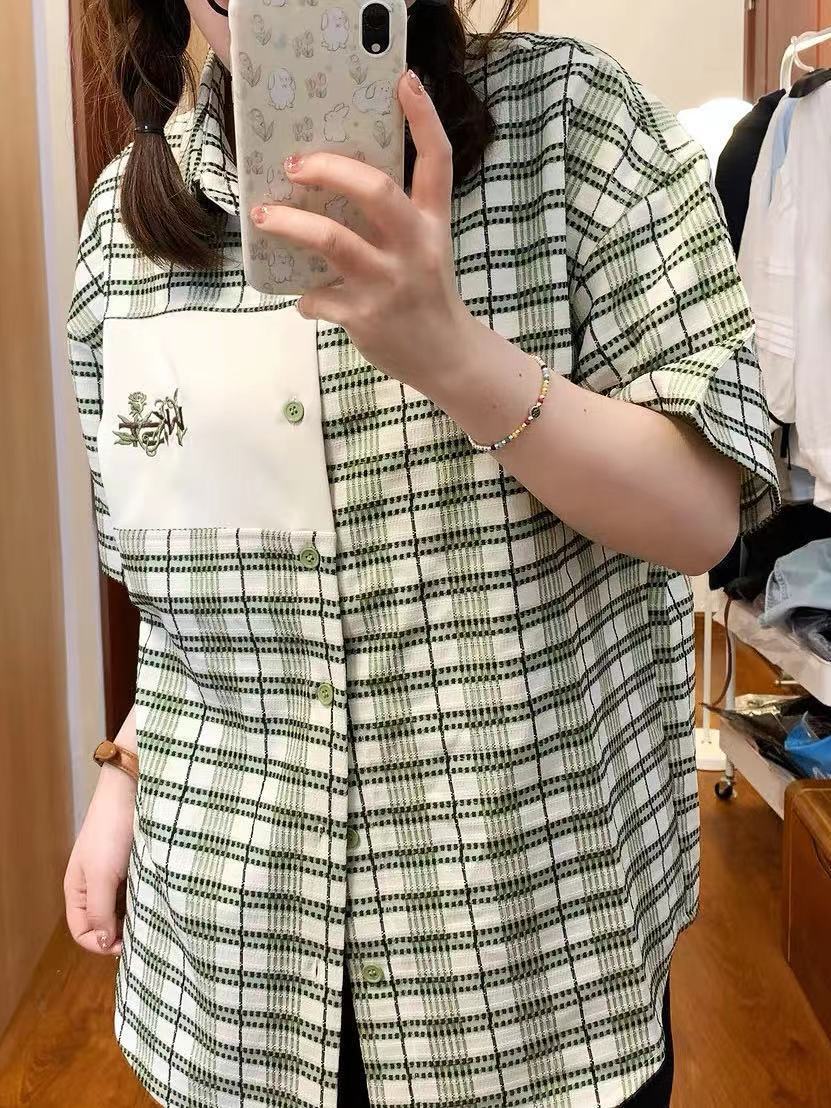 夏季新款米綠色格子襯衫短袖女寬鬆休閒遮肉襯衣開衫外穿百搭上衣