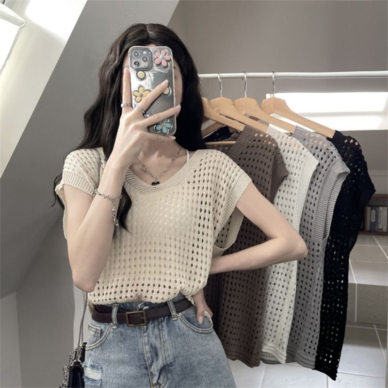 Hollow thin knitted sunscreen blouse women's summer loose v-neck pullover with small shawl and suspender skirt top