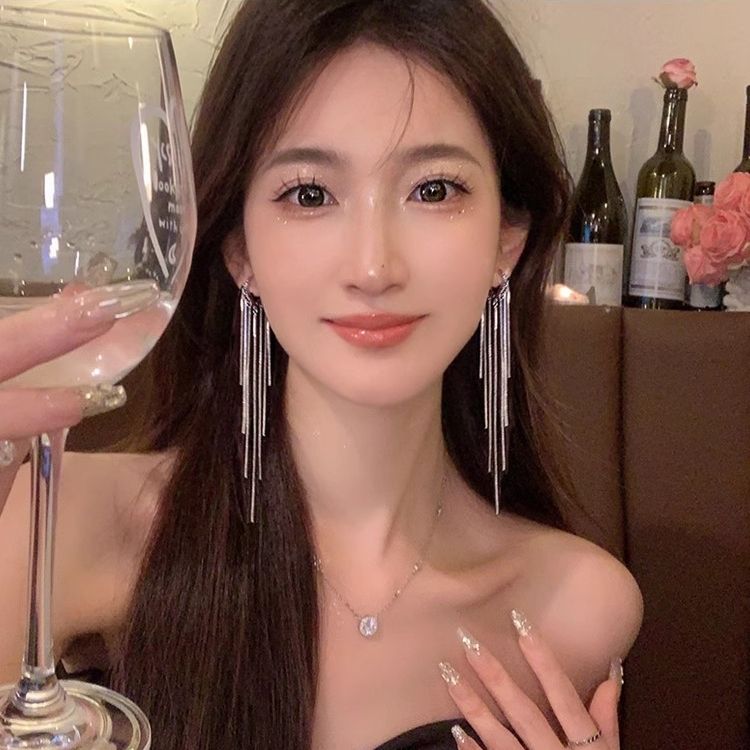 好顯臉瘦哦!長款流蘇耳環小眾設計感高級輕奢耳釘女簡約氣質耳飾
