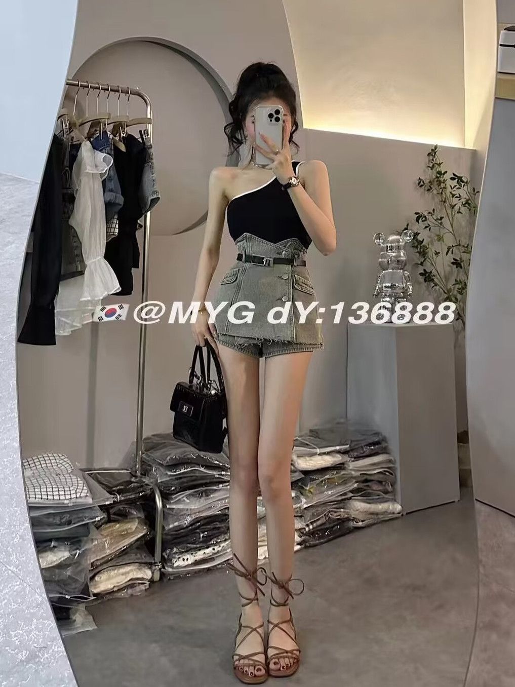 2023 Summer New Hot Girl Suit Female Korean Sweet and Spicy Sexy Slanted Shoulder Vest + Fashion Design Jeans Skirt
