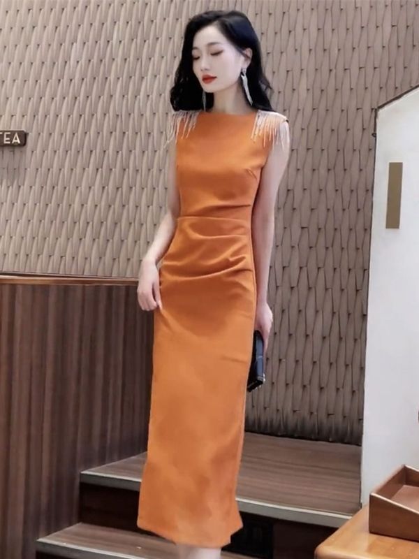 網紅爆款時尚連衣裙女2023夏季新款氣質名媛風性感包臀修身顯瘦裙