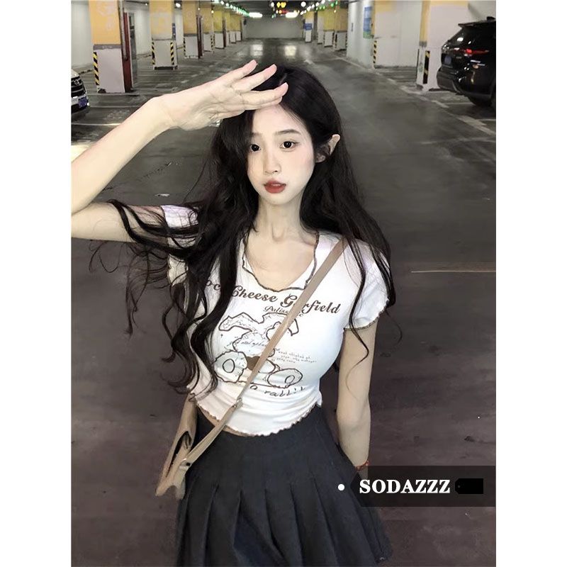 SODAZZZ木耳邊V領美式復古短袖T恤女夏設計感純欲風短款修身上衣