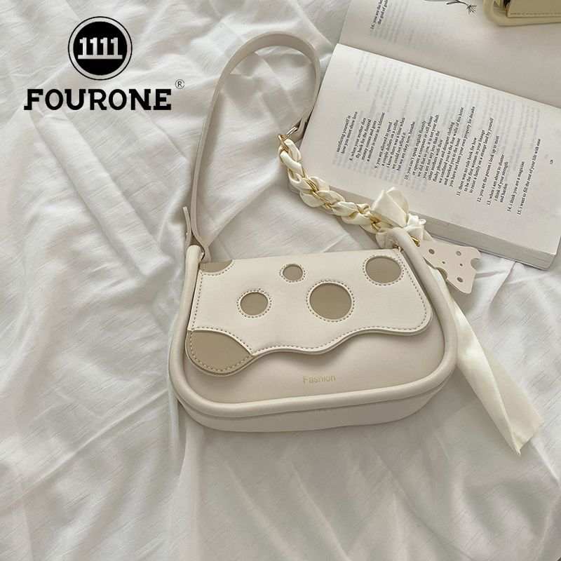 FOUR ONE Xia Xiaozhon Ins da donna, versatile formaggio sotto le ascelle, piccolo quadrato Ba Hih, tracolla monospalla di qualità_voghion.com