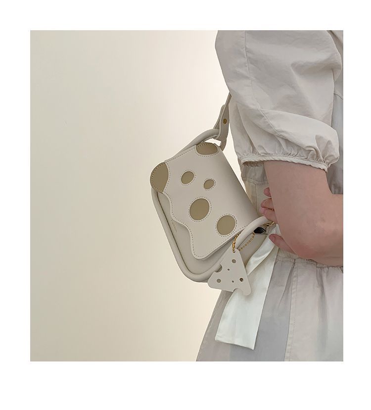 FOUR ONE Xia Xiaozhon Ins da donna, versatile formaggio sotto le ascelle, piccolo quadrato Ba Hih, tracolla monospalla di qualità_voghion.com