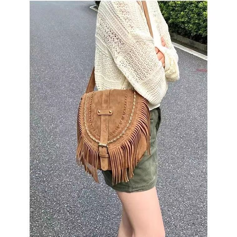 韓版女包包 2022新款流蘇包女士斜挎包潮流女款小包單肩包