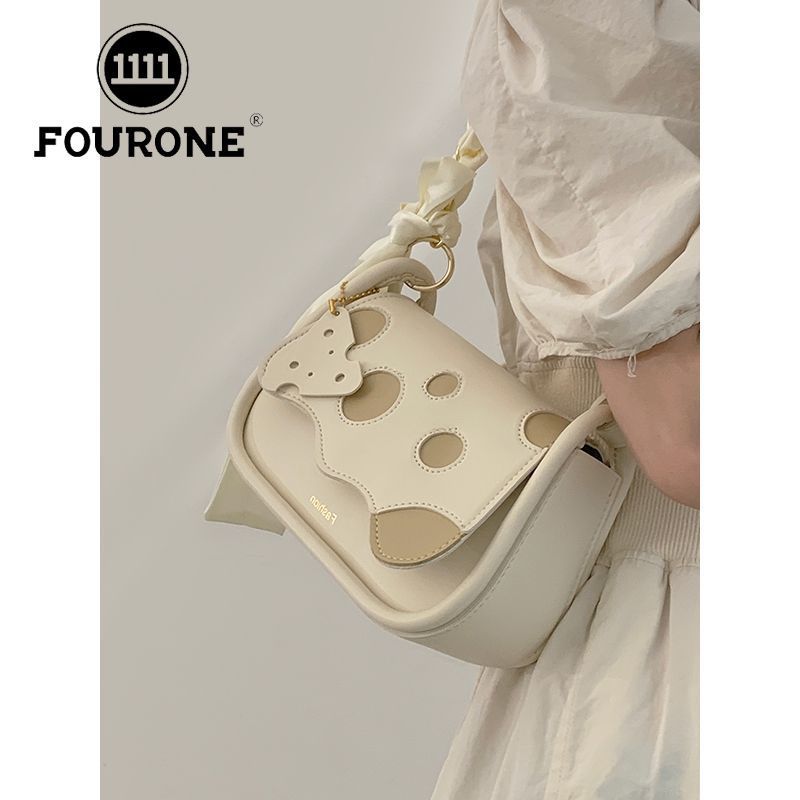 FOUR ONE Xia Xiaozhon Ins da donna, versatile formaggio sotto le ascelle, piccolo quadrato Ba Hih, tracolla monospalla di qualità_voghion.com