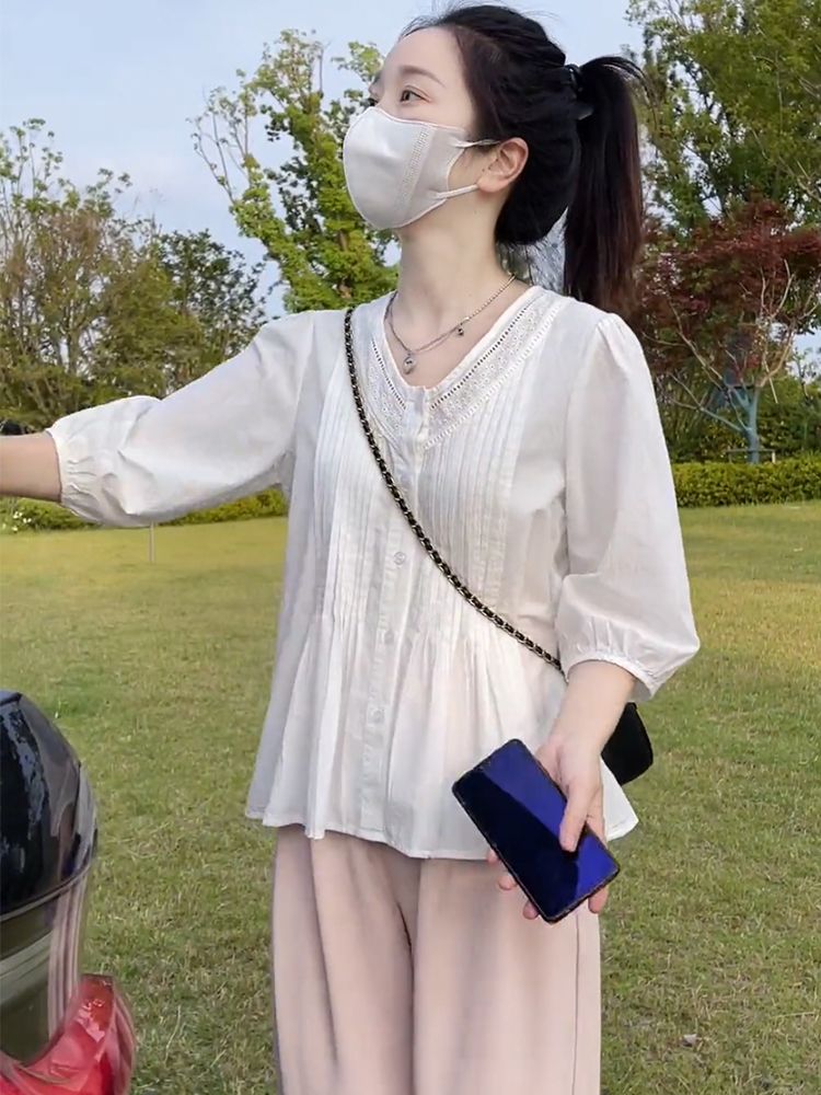 藍海奕諾V領蕾絲拼接七分袖棉襯衫女2023夏季寬鬆顯瘦小衫襯衣潮