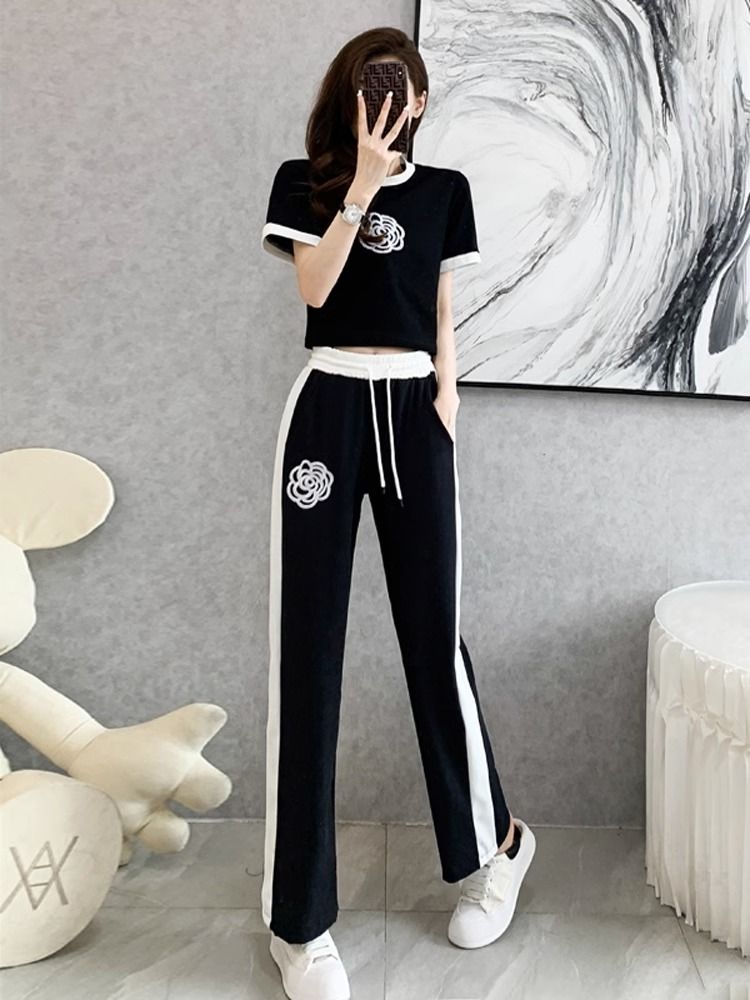 European high-end sports and leisure suits for women summer  new short-sleeved fashionable temperament wide-leg pants two-piece set