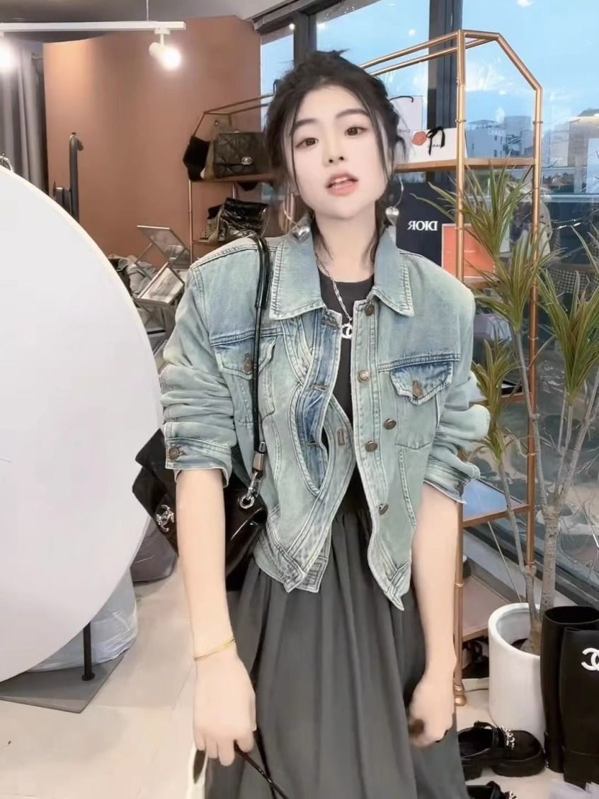 American retro short style distressed denim jacket female  spring and autumn new Korean version loose all-match small fragrant wind jacket