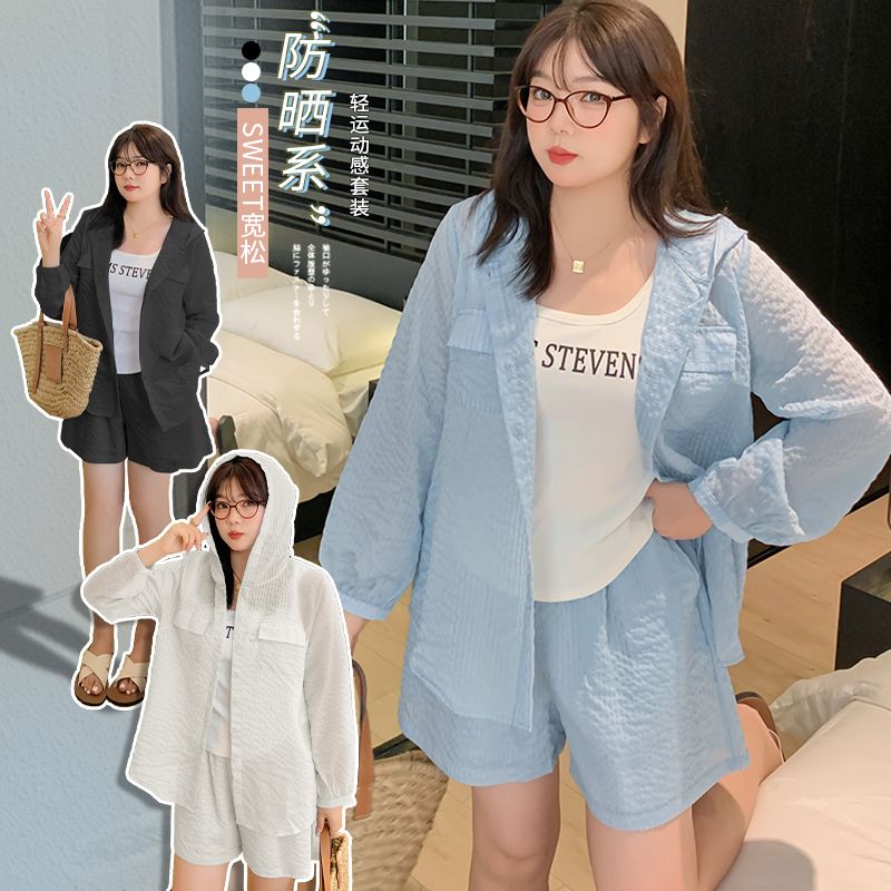 胖mm遮肉兩件套2023夏季氣質立體裝飾防曬運動感連帽時尚套裝A157