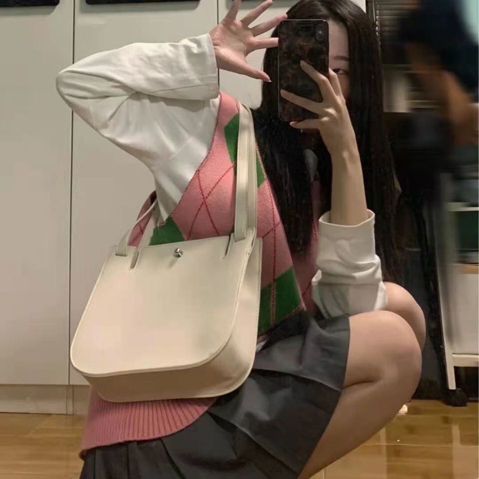 包包女ins李聖經同款小眾潮牌單肩斜挎馬鞍包中號純色百搭托特包