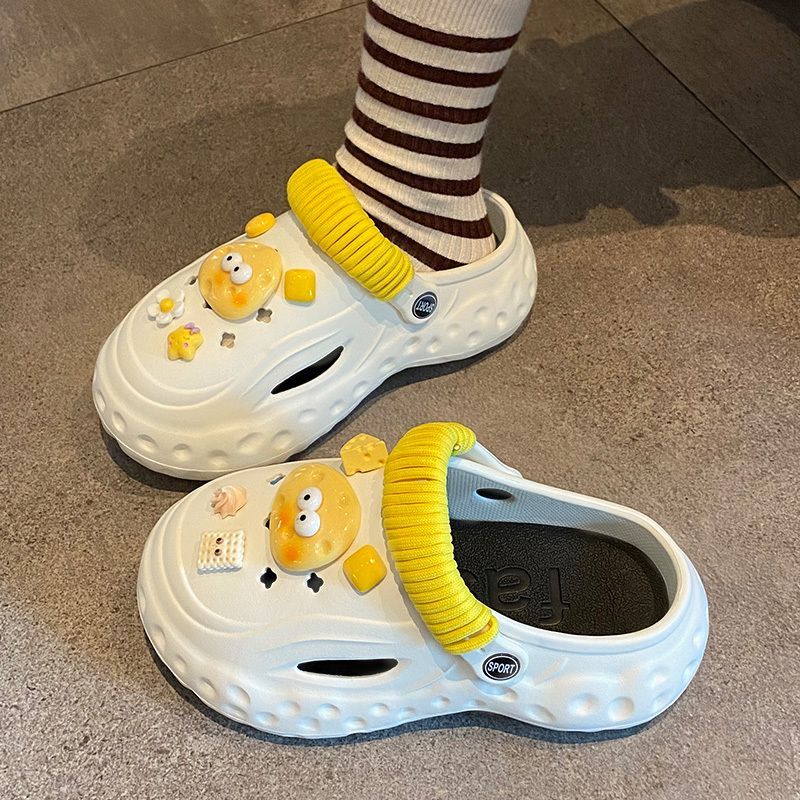 Cheese Cartoon Croc Shoes for Women and Men Summer Outerwear Increased Anti-Slip Beach Shoes Couple's Shit-feeling Sandals