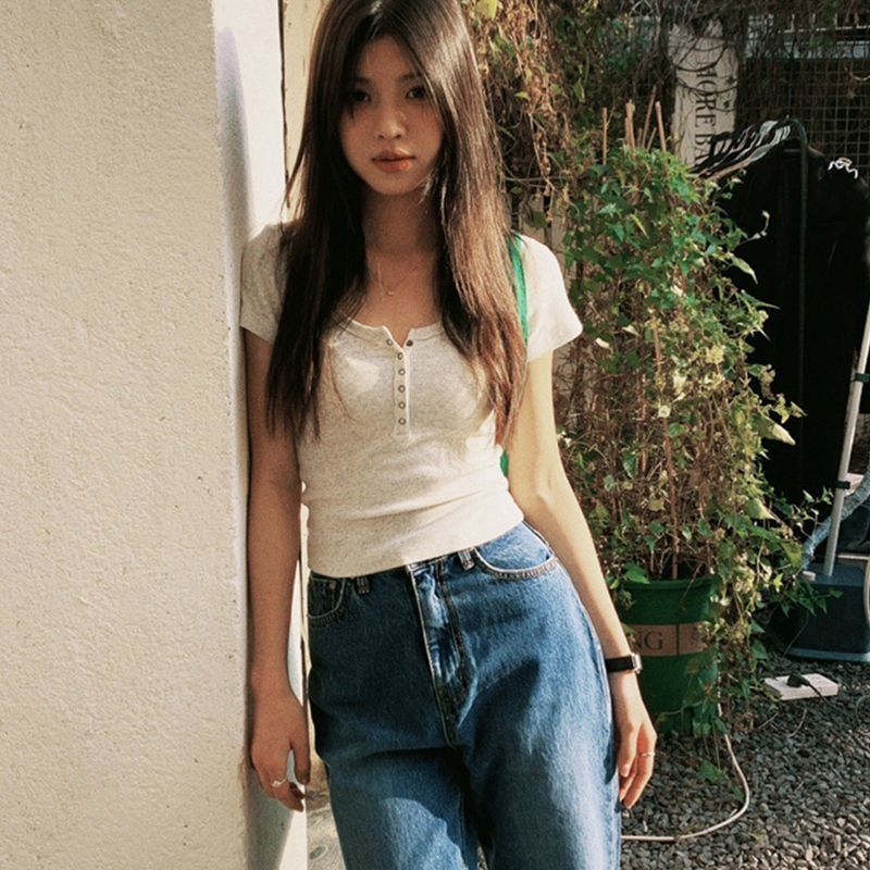 [V-neck button cotton] American short-sleeved t-shirt women's summer design sense niche slim fit all-match short top bottoming