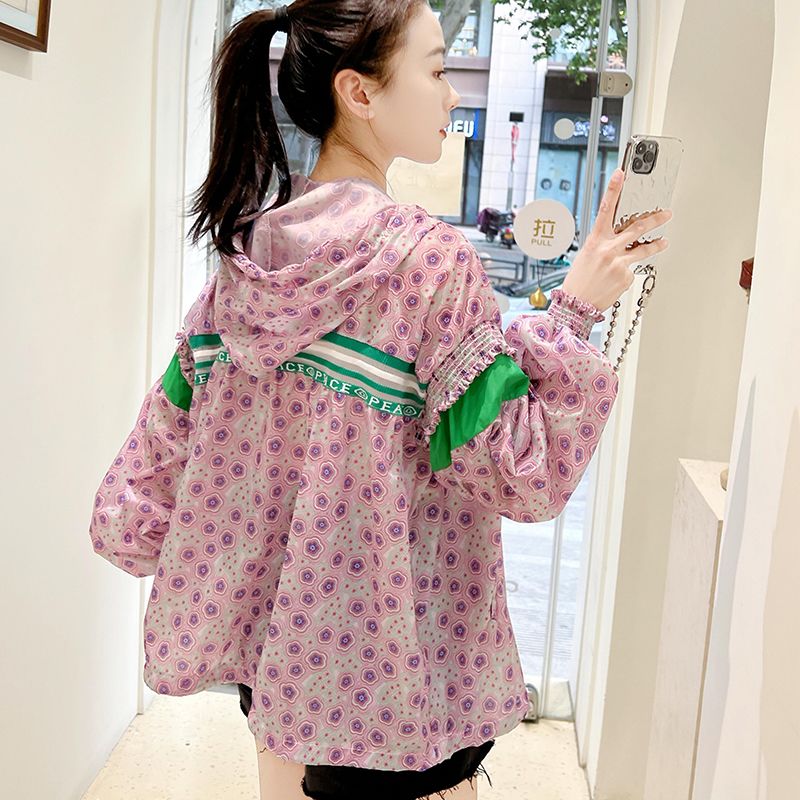 2026夏季新款防晒衣服女韩版撞色拼接网红碎花连帽透气防晒服外套