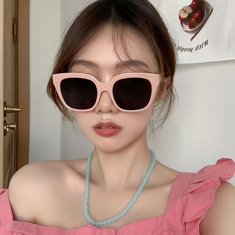 粉色墨鏡女高級感甜酷可愛眼鏡防紫外線2023新款多巴胺彩色太陽鏡