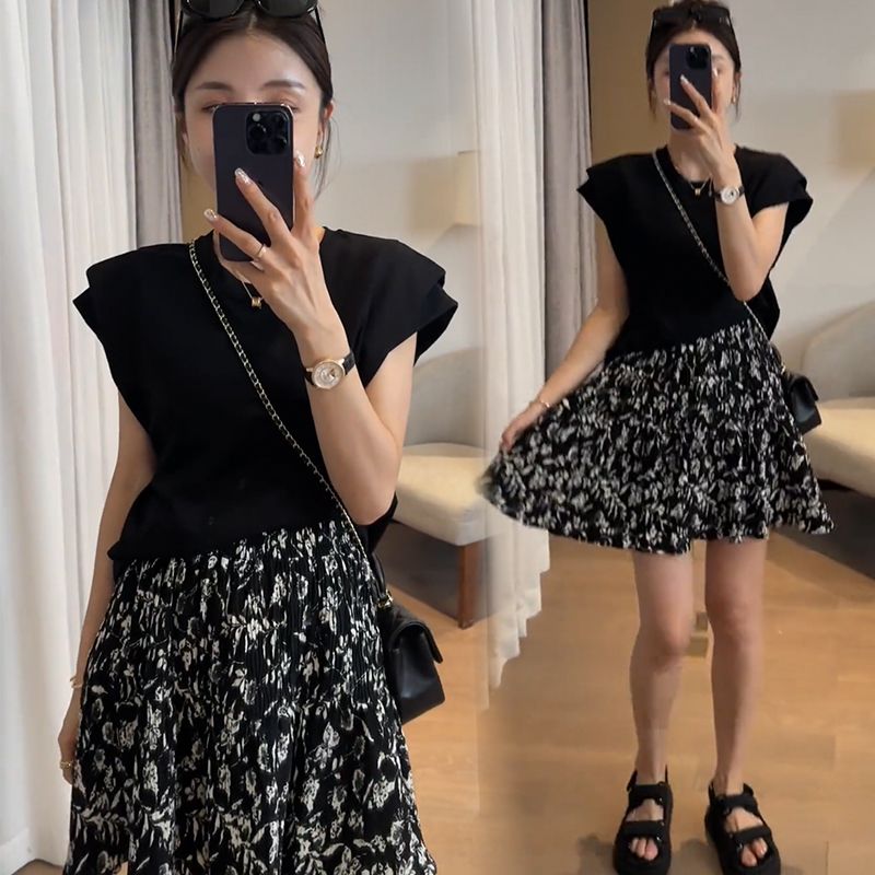 藍海奕諾短袖T恤碎花半身短裙套裝女2023夏小個子休閒顯瘦兩件套