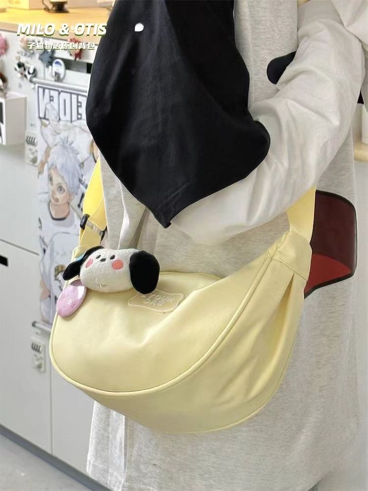 Small dumpling bag crossbody bag for women dopamine niche design nylon cloth dumpling bag wide shoulder strap casual shoulder bag