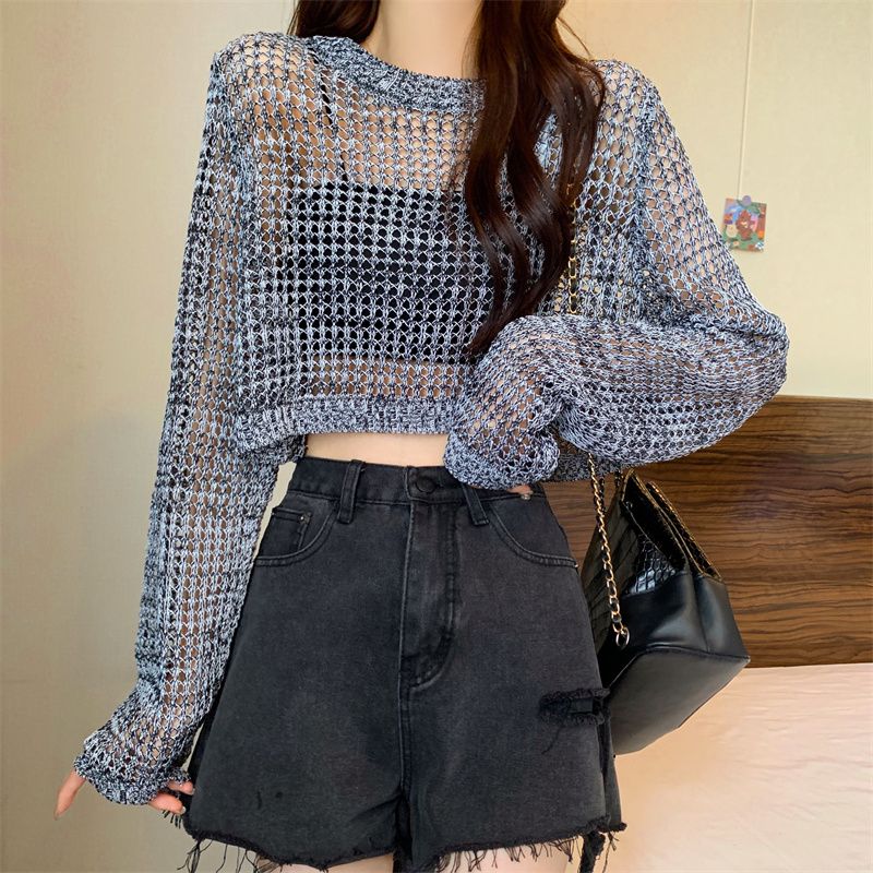  new autumn thin section hollow knitted sweater women's loose outerwear foreign style short section outerwear blouse hot girl top