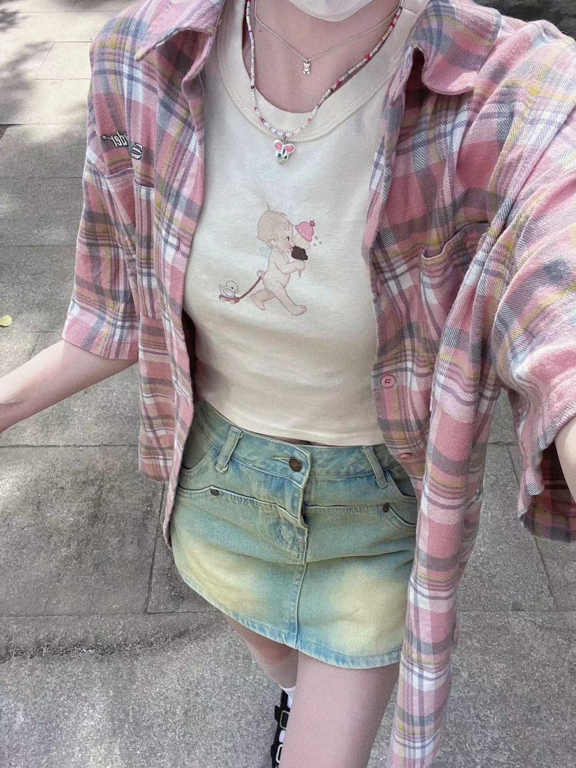 獨特别致上衣甜美粉色格子襯衫短袖女學生寬鬆百搭顯瘦襯衣開衫潮