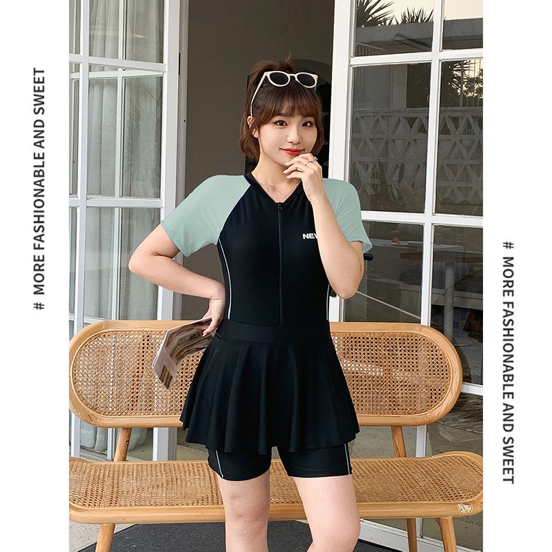 Swimsuit for women  new large size slightly fat mm one-piece cover the flesh and look slim conservative student swimsuit super fairy anti-exposure