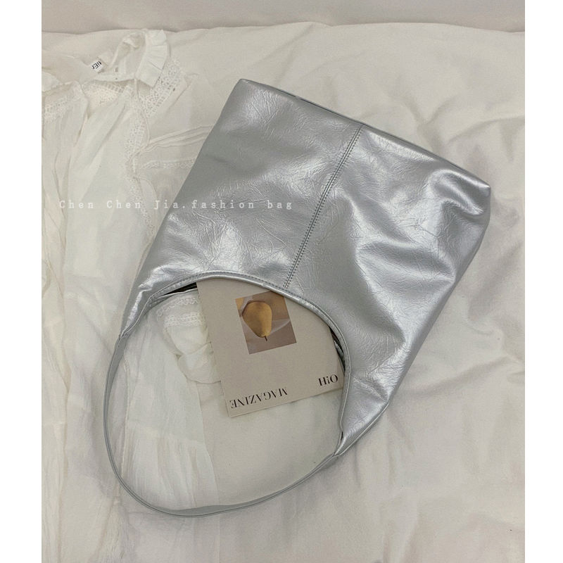 Niche Silver Underarm Bag Women's Summer  New Trendy Korean Tote Bag Versatile Student Large Capacity Shoulder Bag