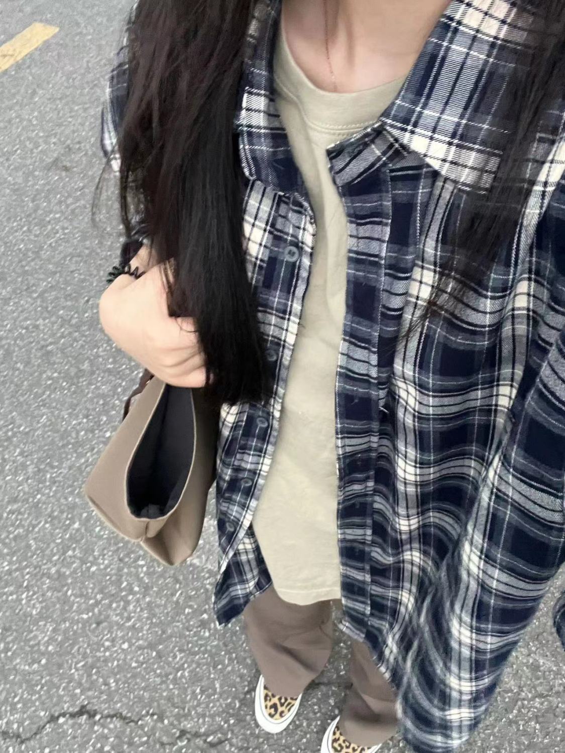 輕奢復古黑青色格子襯衫外穿女寬鬆百搭休閒顯瘦情侶款襯衣防曬衫