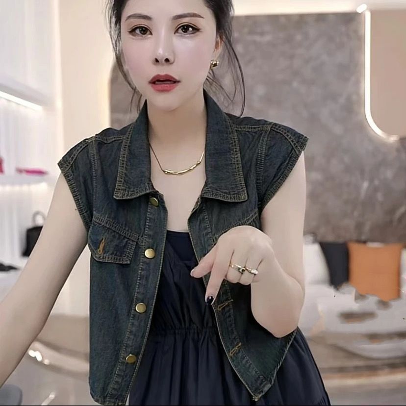 Denim vest women's 2023 spring and summer new cool style retro Hong Kong style design sense niche short vest outerwear